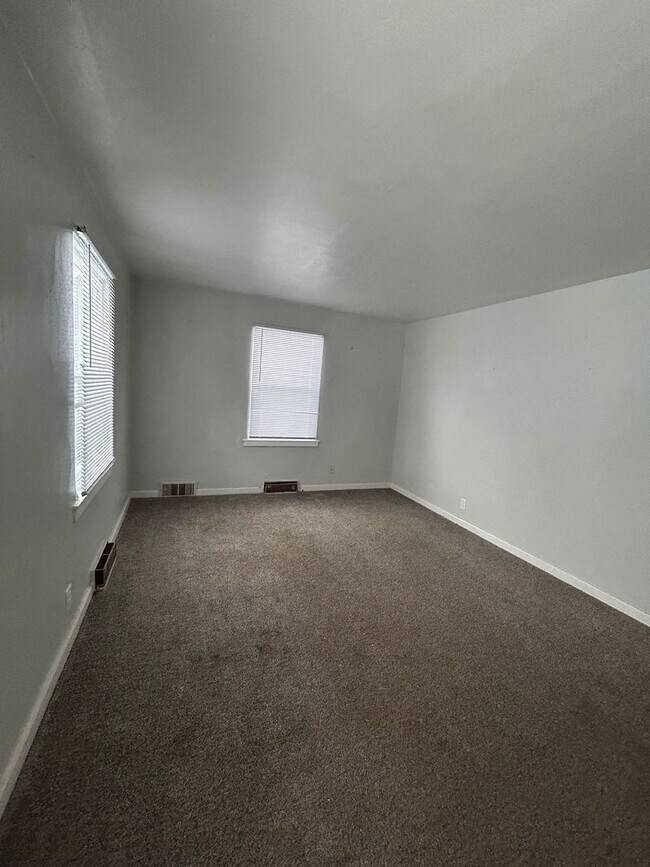 Building Photo - Accepting Section 8 - Updated 3-Bedroom, 1-Bathroom Home with Basement & Garage – $1,350/Month