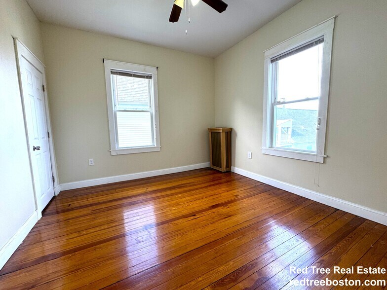 Building Photo - 24 Weld Hill St