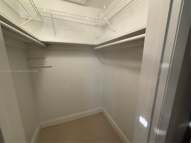 Building Photo - 6881 SW 6th St