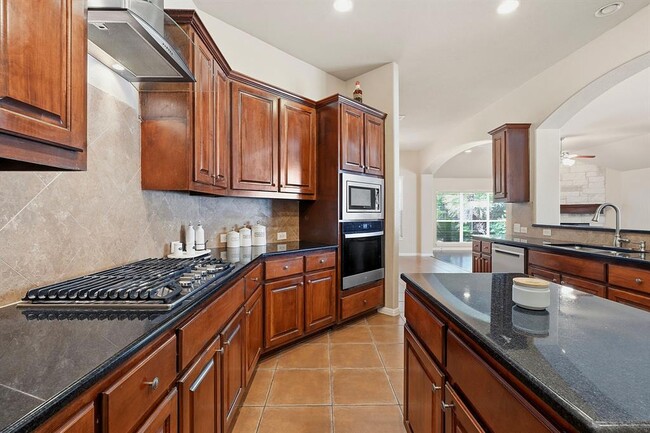 Building Photo - 16305 Almaden Dr