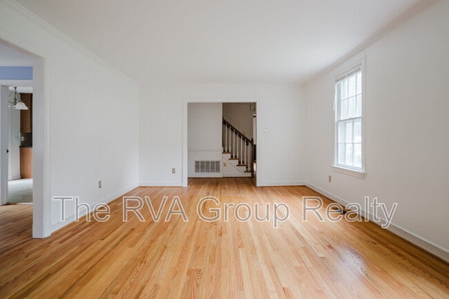 Building Photo - 10075 Aragon Dr