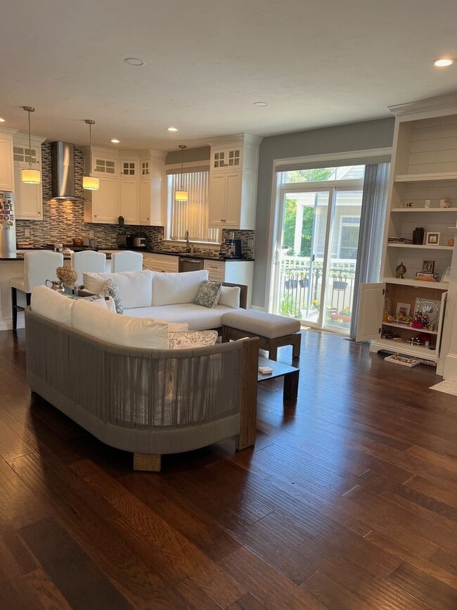 Building Photo - Charming 2BR House in Norfolk