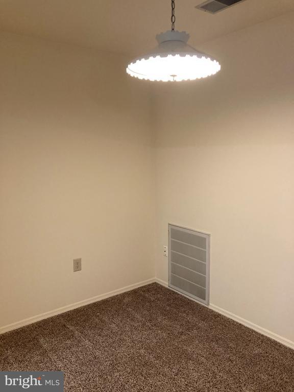 Building Photo - 534 Pangborn Blvd