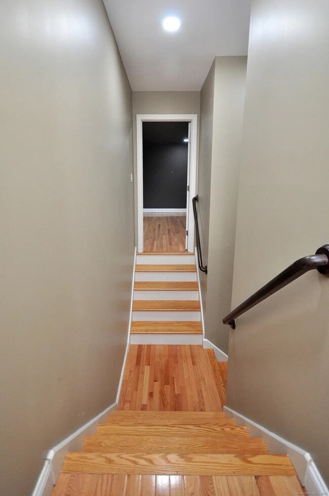 Building Photo - 47 Chaponis Way