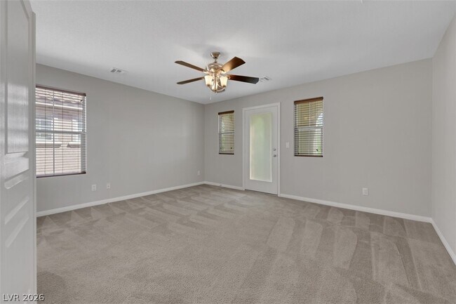 Building Photo - 2089 Waterlily View St