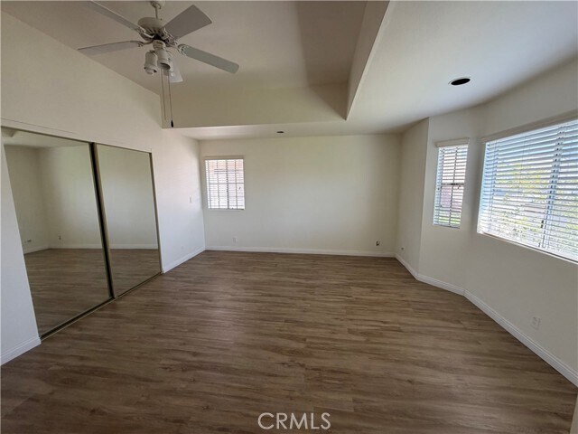 Building Photo - 406 E California Ave