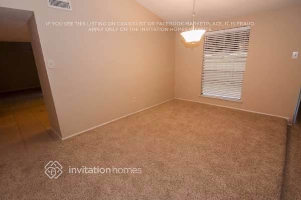 Building Photo - 18110 Navajo Trail Dr