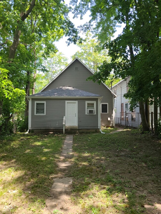 Building Photo - 972 N Belleview Pl