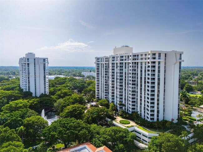 Building Photo - 4000 Towerside Terrace