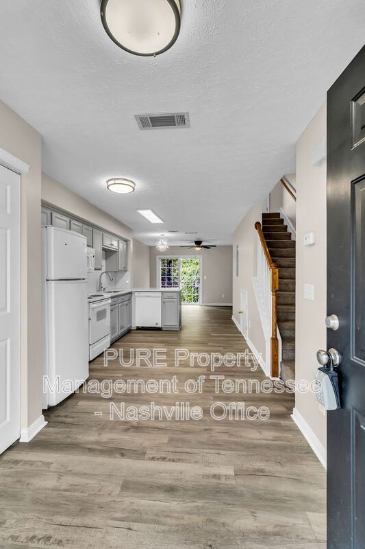 Building Photo - 124 Stewarts Landing Cir