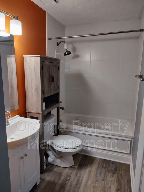 Building Photo - 150 Ligon St