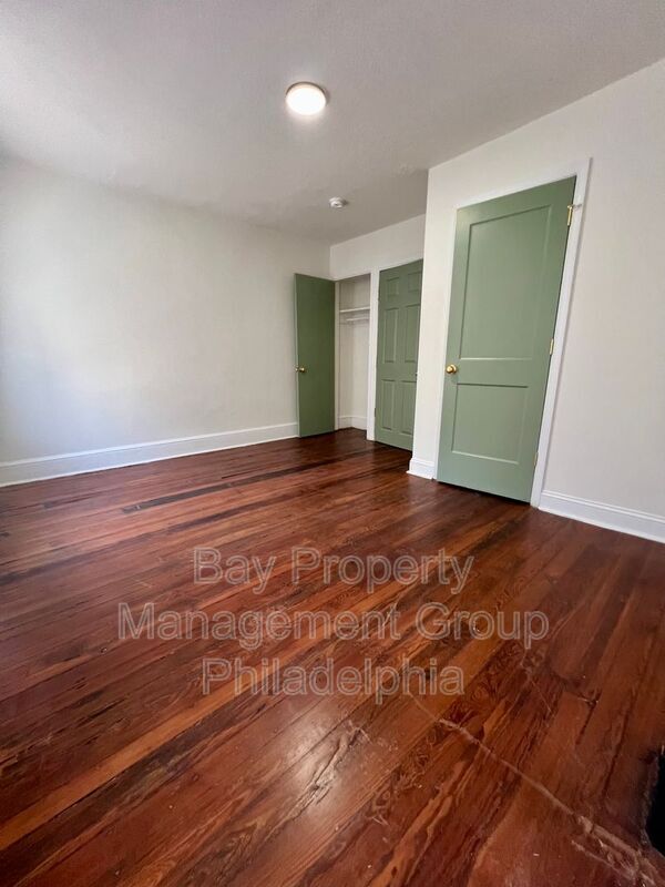 Building Photo - 43 E Collom St
