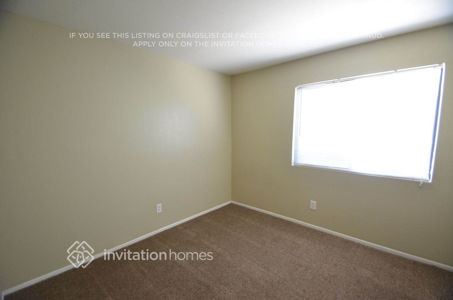 Building Photo - 8522 W Highland Ave