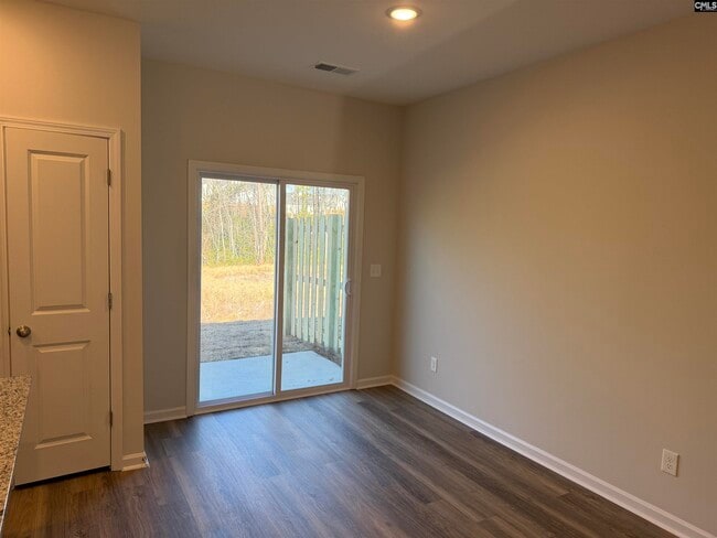 Building Photo - 2053 Armada Rd