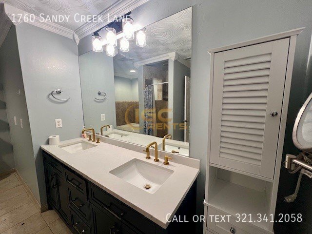 Building Photo - 1760 Sandy Creek Ln