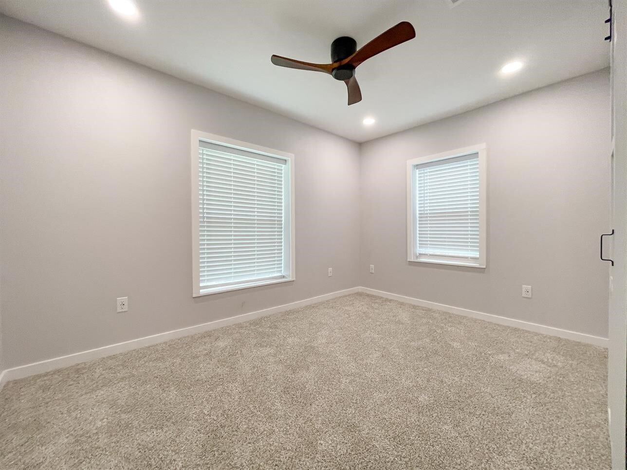 Building Photo - 3010 Cole Ave