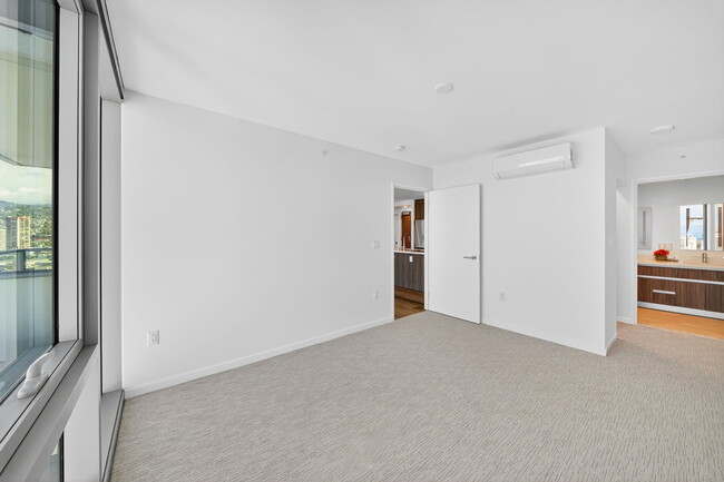 Building Photo - 1515 Liona St