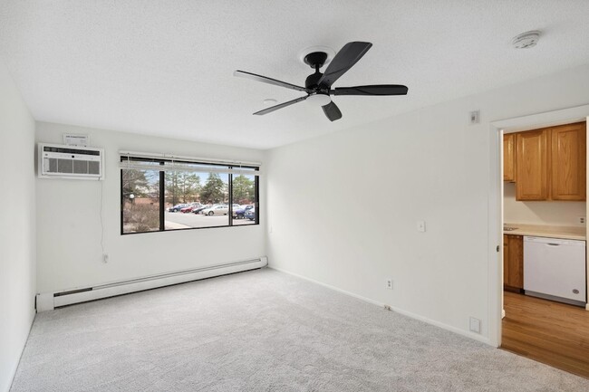 Building Photo - 4101 Parklawn Ave