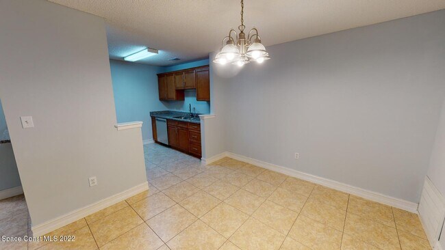 Building Photo - 225 S Tropical Trail