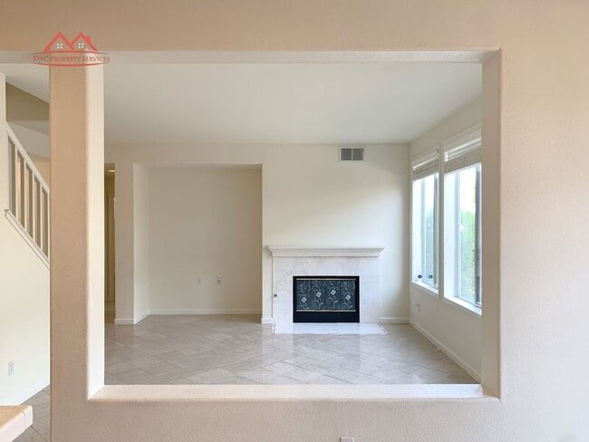 Building Photo - 4016 Lylewood Ct