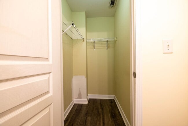 Building Photo - 2 Bedroom at the Woodlands Available NOW