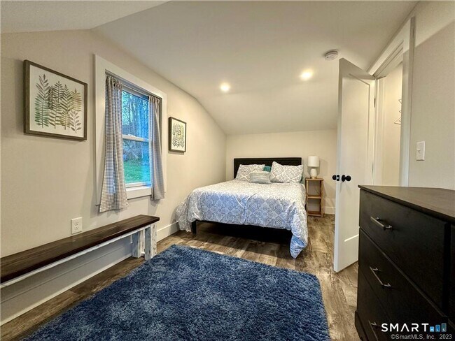 Building Photo - 41 Candlewood Dr