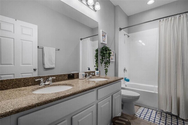 Building Photo - 610 Fortanini Cir