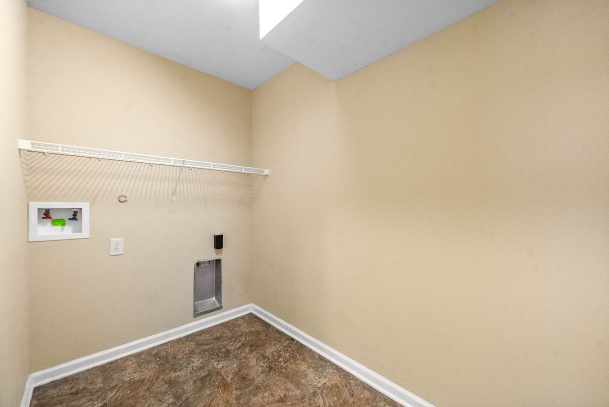 Building Photo - 2204 Allen-Griffey Rd