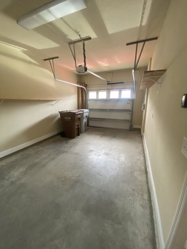 Building Photo - 8733 Brown Pelican Cir
