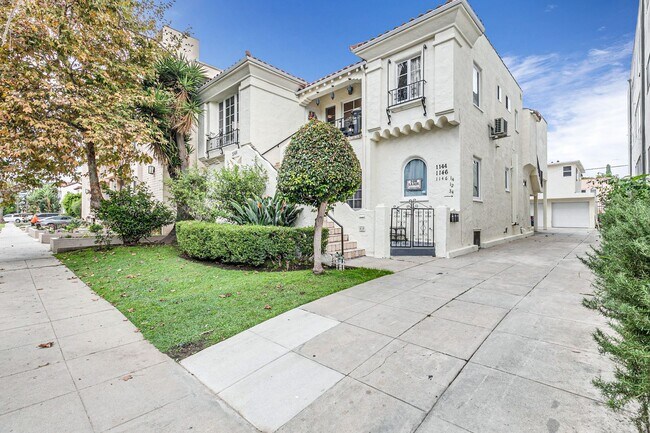 Building Photo - 1144 S Wooster St