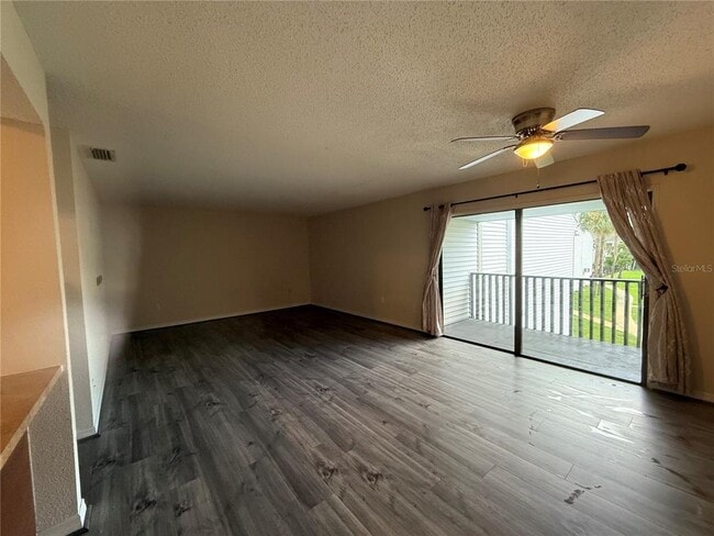Building Photo - 647 Haven Pl