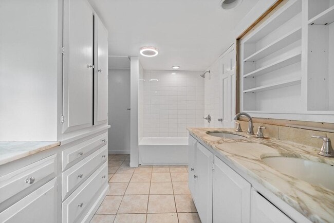 Building Photo - 62 Pound Ridge Rd