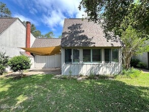 Building Photo - 125 Mallard Cove