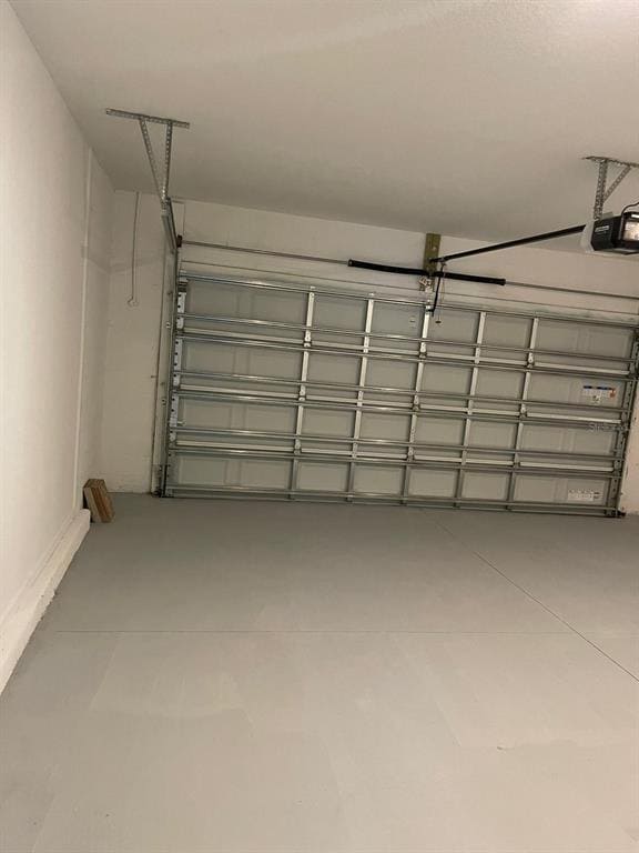 Building Photo - 323 Heroic Rd