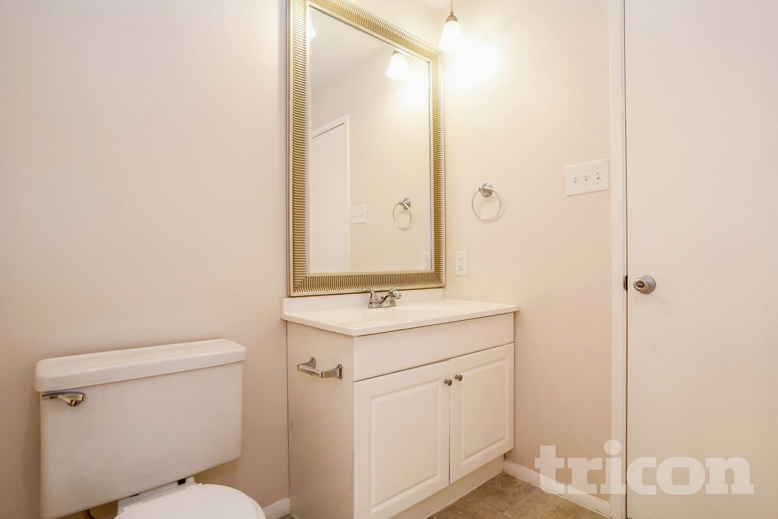 Building Photo - 5655 Hardwood Forest Dr