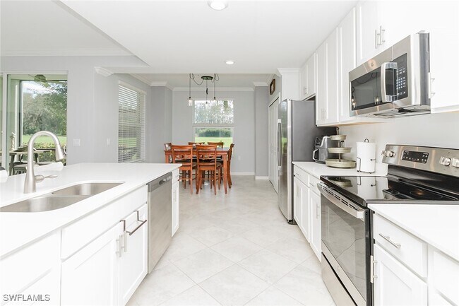 Building Photo - 6082 National Blvd