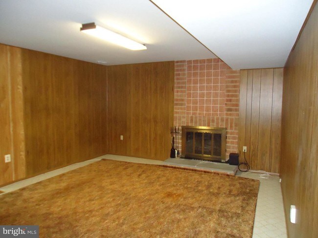 Building Photo - 8727 Litwalton Ct