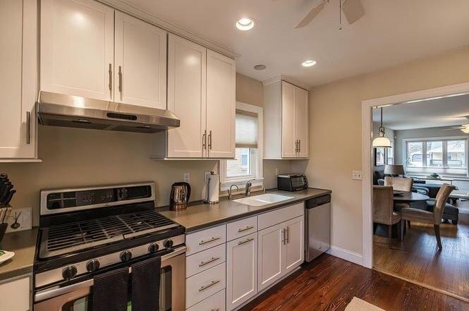 Building Photo - 405 Shenley Dr