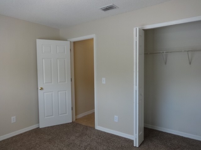 Building Photo - 1067 Sheeler Hills Dr