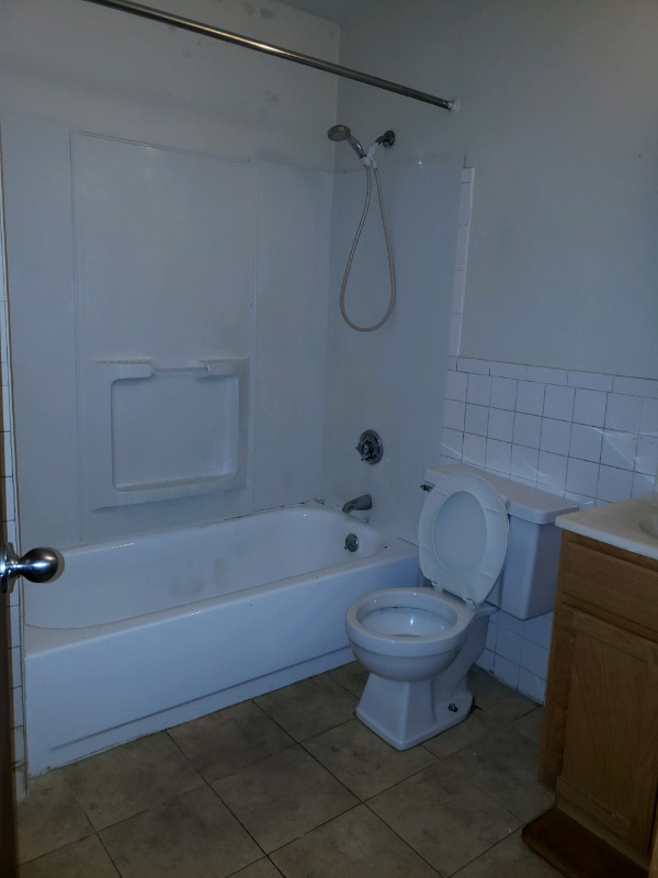 Primary Photo - 2094 Phillips Rd