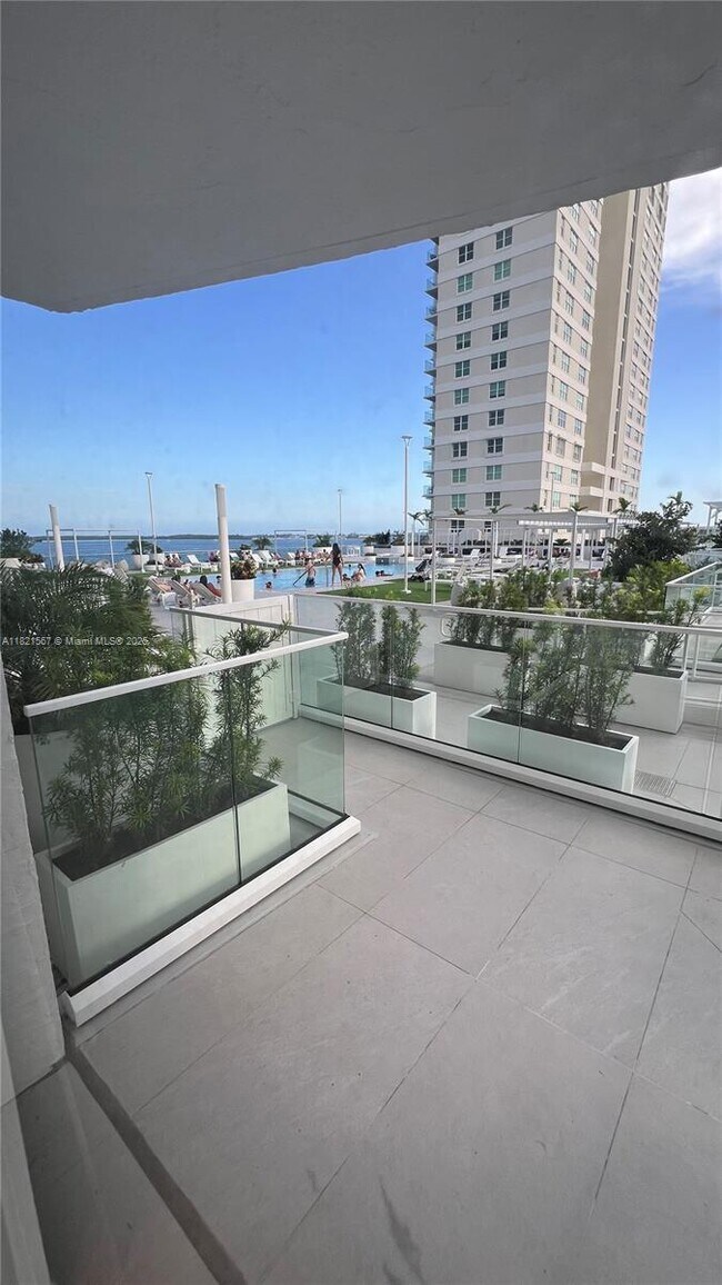 Building Photo - 770 Claughton Island Dr