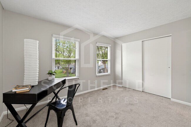 Building Photo - 1069 Crisfield Dr