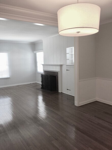 Building Photo - 112 N Edgemont St