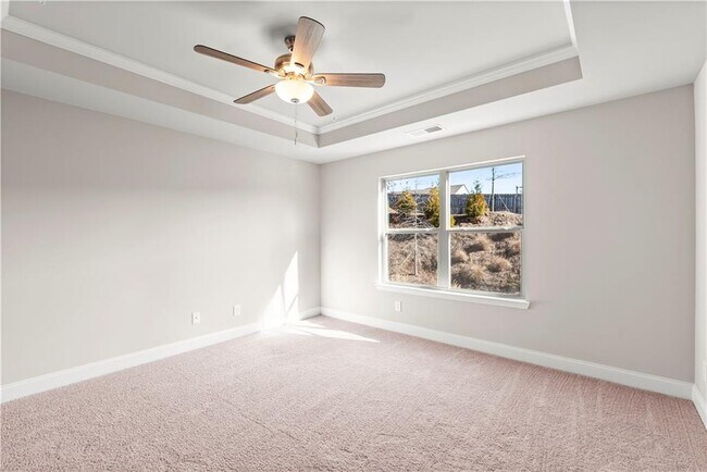 Building Photo - 360 Cherryhill Ln