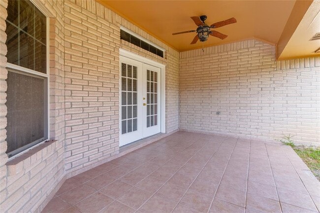 Building Photo - 3482 Chablis Dr