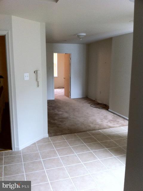 Building Photo - 1438 Snyder Ave