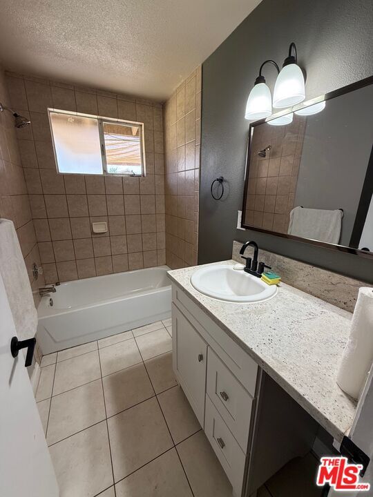 Building Photo - 38454 Sumac Ave