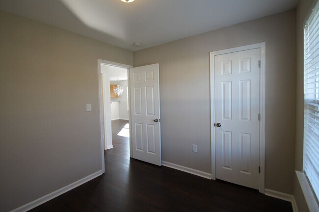 Building Photo - 1439 Jasper Ridge Dr
