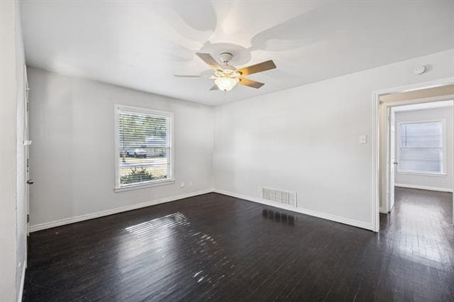 Building Photo - 10433 Cayuga Dr