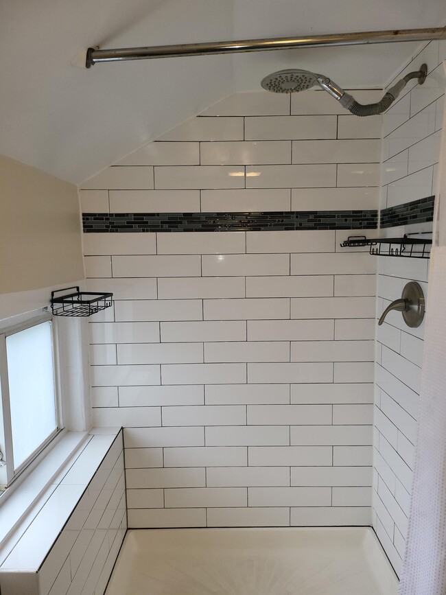 Building Photo - 110 E South St